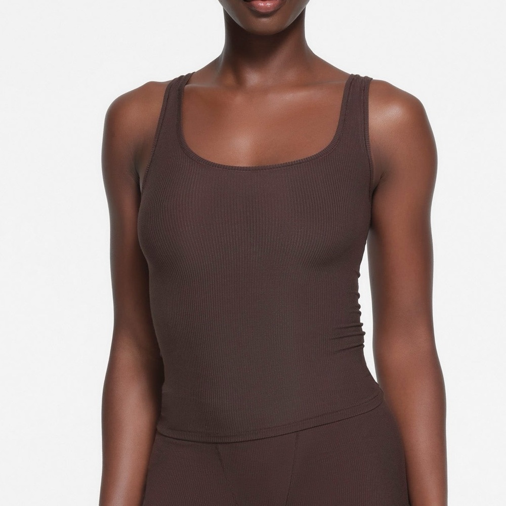 Skims Soft Lounge Rib Tank in Phoenix size Small